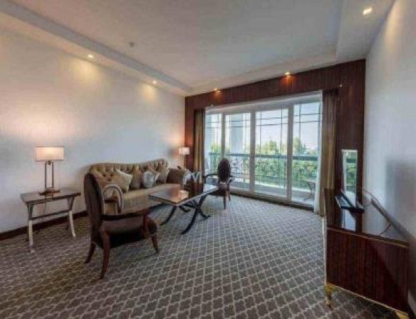 Suite Royal con vistas a jardín 